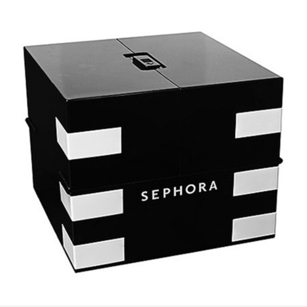 4 Items BEAUTY Mystery Box